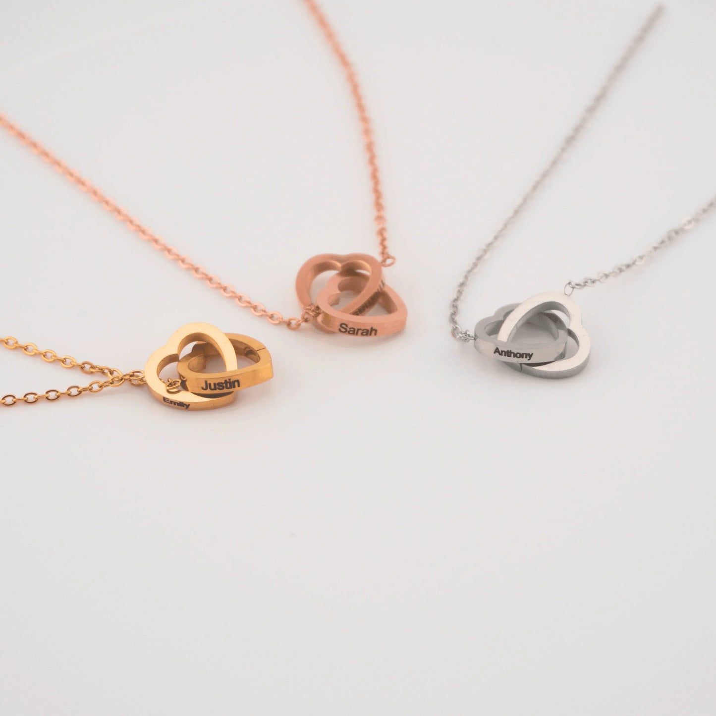 Timeless Elegance — Rotating Eternal Flower Box & Necklace