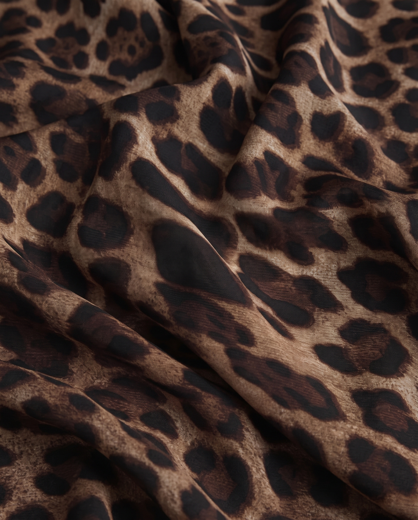Abito Maxi con Scollo Drappeggiato e Stampa Leopardata
