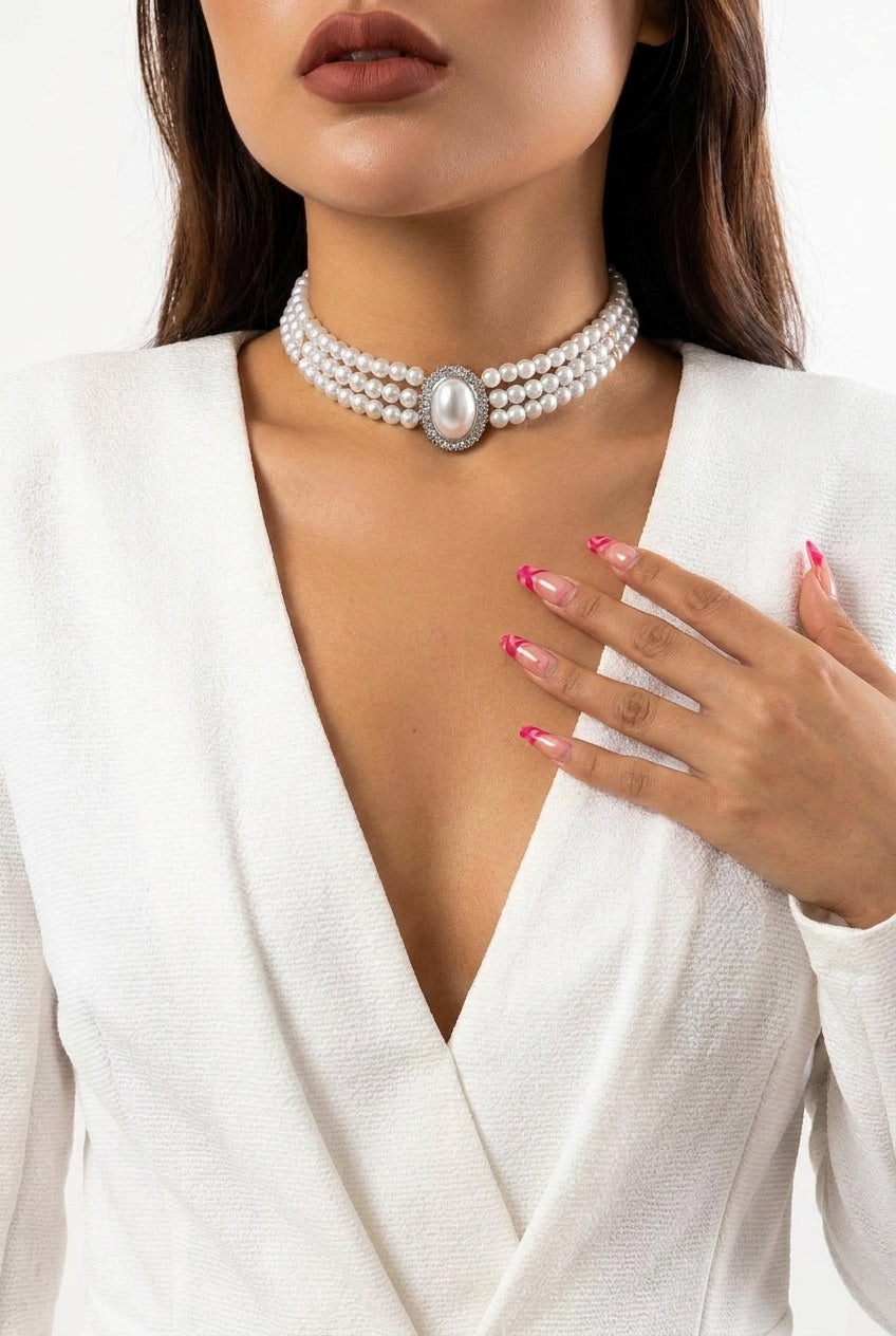 Lena Pearl Layer Necklace
